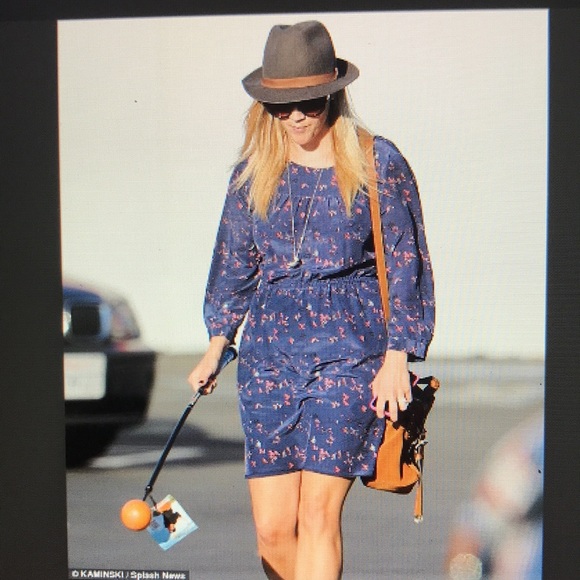 Madewell Silk Dress Size 6 Navy with Abstract Red birds Elastic waist Lined - Picture 14 of 14